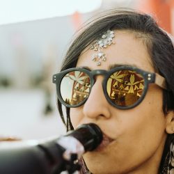 033 5810 - Major heart eyes for this Indian wedding at Burning Man We heart this wedding on the playa at Burning Man