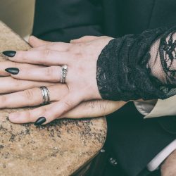 Green Sims Jay Farrell Photography JFP16421 low - The dress at this Gothic Halloween wedding is giving us googly eyes The dress at this Halloween wedding is giving us googly eyes