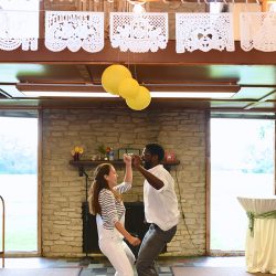 JNP 6966 - Overalls, a choreographed first dance, and custom popcorn at this A-frame wedding Overalls, a choreographed first dance, and custom popcorn at this wedding