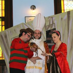 halloween wedding 20 23269275101 o - Anne Boleyn weds Freddy Krueger: When a Halloween costume wedding wins over every horror fan Anne Boleyn weds Freddy Krueger: When a Halloween costume wedding wins over every horror fan