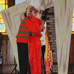 halloween wedding 21 23269264821 o - Anne Boleyn weds Freddy Krueger: When a Halloween costume wedding wins over every horror fan Anne Boleyn weds Freddy Krueger: When a Halloween costume wedding wins over every horror fan