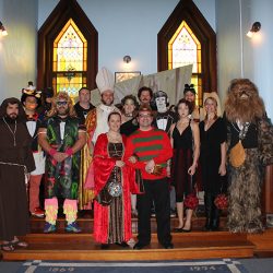 halloween wedding 24 23351887335 o - Anne Boleyn weds Freddy Krueger: When a Halloween costume wedding wins over every horror fan Anne Boleyn weds Freddy Krueger: When a Halloween costume wedding wins over every horror fan