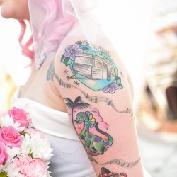 Skye Combe JamieY Photography JamieY50 low - The King officiated this retro Vegas destination wedding in a tiki bar The King officiated this retro Vegas destination wedding in a tiki bar