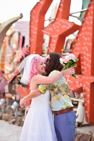 The King officiated this retro Vegas wedding in a tiki bar