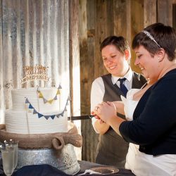 Vista West Ranch Wedding Photo Aly Cece0414 - Keeping it weird (and amazing!) with these ladies' Austin-style wedding Keeping it weird (and amazing!) with these ladies' very Austin wedding