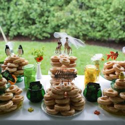 Kylie Haulk Favorites 0094 - Rain falls like love at this "mutual weirdness" citrus colored wedding Rain falls like love at this "mutual weirdness" bright colored wedding