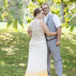 We "dyed" when we saw this dip-dyed gown at a Minneapolis wedding
