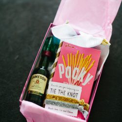 160625 Howard 068 - Don't miss the Tom "Hankies" at this movie-themed wedding Don't miss the Tom Hanks "Hankies" at this movie-themed wedding