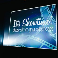 160625 Howard 350 - Don't miss the Tom "Hankies" at this movie-themed wedding Don't miss the Tom Hanks "Hankies" at this movie wedding