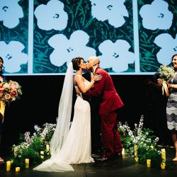 160625 Howard 471 - Don't miss the Tom "Hankies" at this movie-themed wedding Don't miss the Tom Hanks "Hankies" at this movie wedding