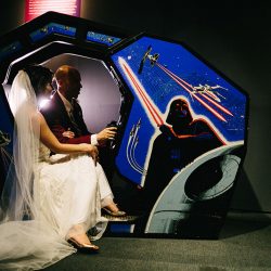160625 Howard 514 - Don't miss the Tom "Hankies" at this movie-themed wedding 160625 Howard 514