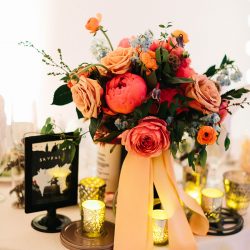 160625 Howard 662 - Don't miss the Tom "Hankies" at this movie-themed wedding Don't miss the Tom Hanks "Hankies" at this cinephile wedding