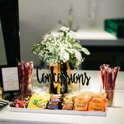 160625 Howard 765 - Don't miss the Tom "Hankies" at this movie-themed wedding Don't miss the Tom Hanks "Hankies" at this cinephile wedding