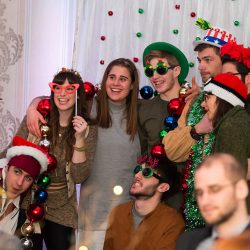 A Renaissance fantasy Christmas wedding (aka "A Lord of the Rings Christmas Special!")