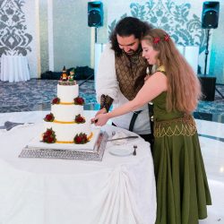 A Renaissance fantasy Christmas wedding (aka "A Lord of the Rings Christmas Special!")