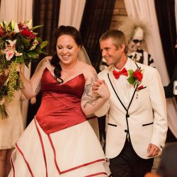 woodwedding ceremony 101 32119036922 o - This laid-back wedding had bridesmaids in white and a BEETLEJUICE officiant This laid-back wedding had a wedding party in white and BEETLEJUICE
