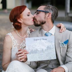 JohnnyAlexisWedding LakeCrescent 782 - Bask in the glow of this rustic Olympic National Park wedding JohnnyAlexisWeBask in the glow of this rustic Washington wedding