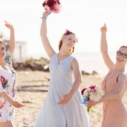 OffBeatBride LionladyPhotography 39 - This intimate beach wedding in Seattle gives a whole new meaning to do-it-yourself This intimate Seattle beach wedding gives a whole new meaning to do-it-yourself
