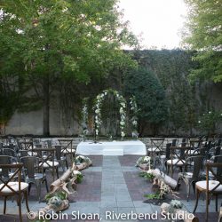 A super chic urban forest wedding in the heart of Chicago