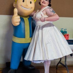 Vault Boy approves of this gamer Fallout video game-themed wedding