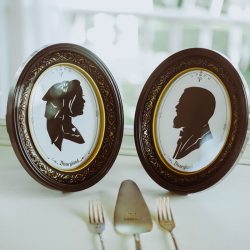 Caong Caong GwenCoronaPhotography JR6A0626 low - This Disney Bounding-inspired wedding makes us ALL live happily ever after This Disney Bounding-themed wedding makes us ALL live happily ever after