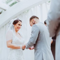 Caong Caong GwenCoronaPhotography JR6A0892 low - This Disney Bounding-inspired wedding makes us ALL live happily ever after This Disney Bounding inspired wedding makes us ALL live happily ever after