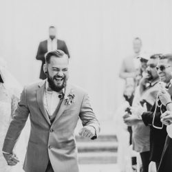 Caong Caong GwenCoronaPhotography JR6A0919 low - This Disney Bounding-inspired wedding makes us ALL live happily ever after This Disney Bounding themed wedding makes us ALL live happily ever after