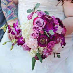 Red hills and panda cookies at this desert Vegas wedding in the Valley of Fire