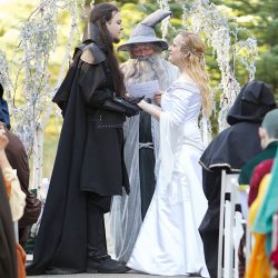 Moore Martinez CJHopperPhotography MiddleEarthWedding1072016 low - Hobbits and elves and eerie mist: this Middle-earth wedding has serious magic Hobbits and elves and eerie mist: this Lord of the Rings wedding has serious magic