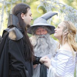 Moore Martinez CJHopperPhotography MiddleEarthWedding1132016 low - Hobbits and elves and eerie mist: this Middle-earth wedding has serious magic Hobbits and elves and eerie mist: this Lord of the Rings wedding has serious magic