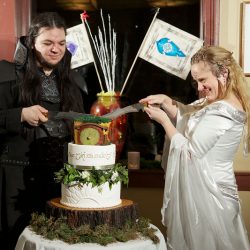 Moore Martinez CJHopperPhotography MiddleEarthWedding1432016 low - Hobbits and elves and eerie mist: this Middle-earth wedding has serious magic Hobbits and elves and eerie mist: this Tolkien wedding has serious magic