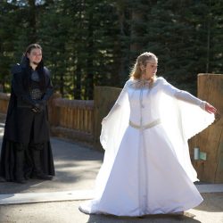 Moore Martinez CJHopperPhotography MiddleEarthWedding192016 low - Hobbits and elves and eerie mist: this Middle-earth wedding has serious magic Hobbits and elves and eerie mist: this Middle-earth wedding has serious magic