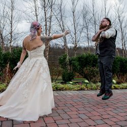 ShaunaRae 713 - Sci-fi meets vintage style at this unicorn-haired Star Wars wedding Sci-fi meets vintage style at this unicorn-haired Star Wars vintage wedding