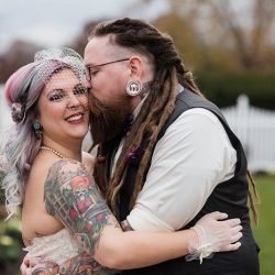 ShaunaRae 724 - Sci-fi meets vintage style at this unicorn-haired Star Wars wedding Sci-fi meets vintage style at this unicorn-haired Star Wars vintage wedding