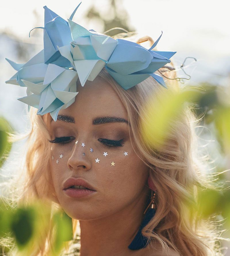 These masterfully crafted paper flower headpieces are fascinator dreams