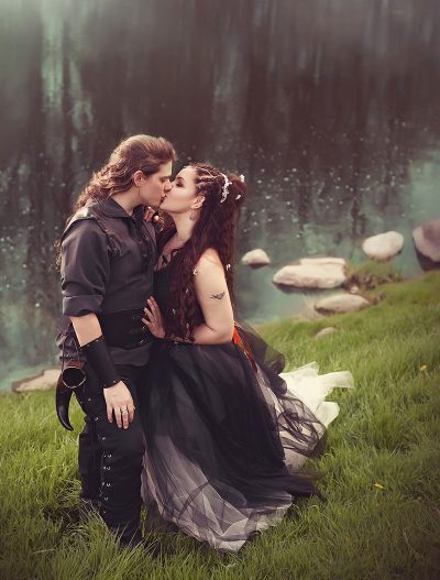 one 8338 32846943860 o - Not all rainbows and glitter: 16 reasons dark wedding themes are glam as hell Not all rainbows and glitter: X reasons dark wedding themes are glam AF