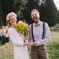 160928 Khiria mountainwedding 0030 - Wildflowers and campfires at this intimate Austrian wedding Wildflowers and campfires at this intimate wedding in Austria