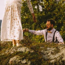 160928 Khiria mountainwedding 0042 - Wildflowers and campfires at this intimate Austrian wedding An intimate wedding in Austria