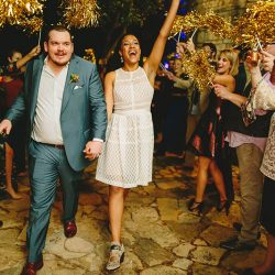 AJWedding01239 0363 - Let's bow down to this garden wedding with the crop top wedding dress of our dreams Let's bow down to this wedding with the crop top wedding dress of our dreams