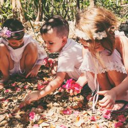 Falin Falin QuetzalWeddingPhoto SandiJimi0054 low - This cave vow renewal in Mexico is pure family love This vow renewal is pure family love