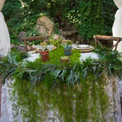 JadeEloraPhotography Link Zelda 015 - This subtle Link and Zelda wedding inspiration will teleport you to a fancy-pants Hyrule This subtle Legend of Zelda wedding inspiration will teleport you to a fancy-pants Hyrule