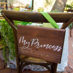 JadeEloraPhotography Link Zelda 046 - This subtle Link and Zelda wedding inspiration will teleport you to a fancy-pants Hyrule This subtle Legend of Zelda wedding inspiration will teleport you to a fancy-pants Hyrule