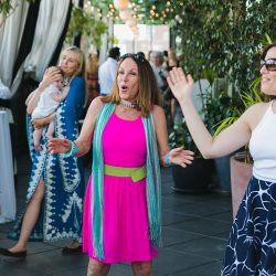 shear richardson 0023 - This NYC wedding (with breastfeeding, yoga, and a familiar cake creator!) was planned in only TWO WEEKS This NYC wedding (with breastfeeding, yoga, and a very familiar cake creator!) was planned in only TWO WEEKS