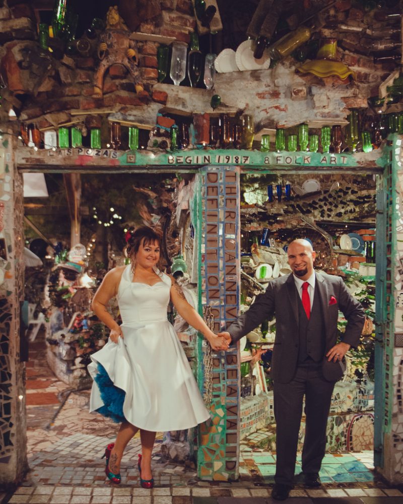 Kari & Chris’ artsy red and teal wedding