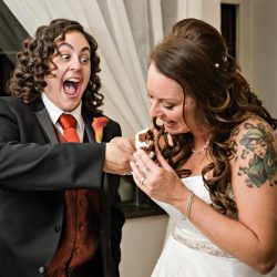 17 CakeCutting 1066 - Fall colors and epic love were on full display at this jubliant wedding Autumn colors and epic love were on full display at this joyful wedding