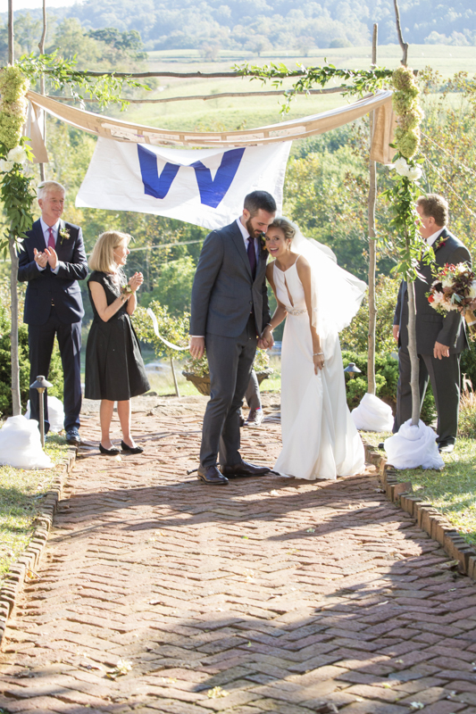 Erika Nizborski Photography on @offbeatbride