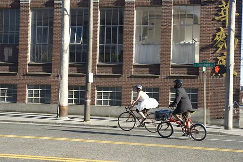 Danielle & Davey’s participatory vegan bike parade wedding