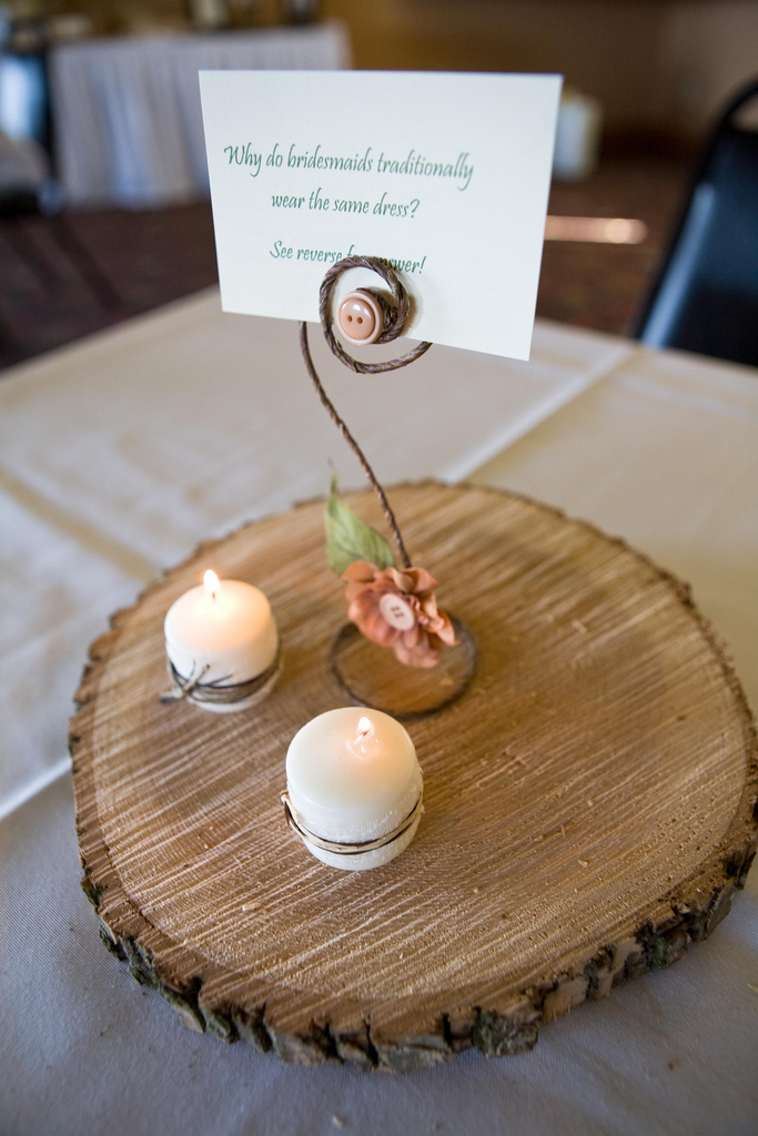 “Did you know” log centerpieces + tons of DIY inspiration