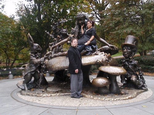Samantha & Ryan’s New York, Alice in Wonderland, guerilla wedding