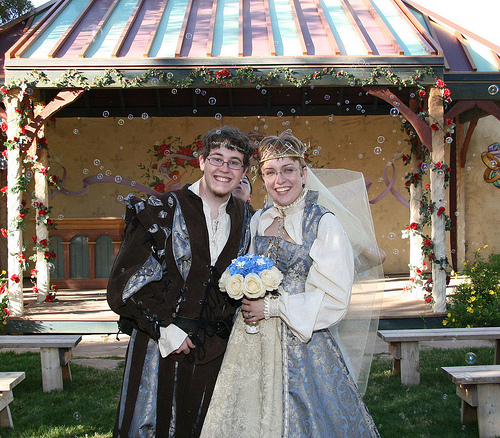 Emmalyn & Gavin’s gender-neutral, LGBTQ-friendly, Renaissance Festival wedding